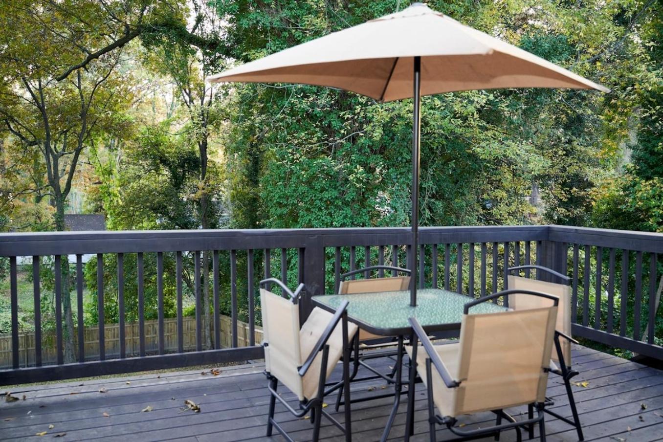 Spacious Retreat Near Downtown, Atl Atlanta Exterior foto